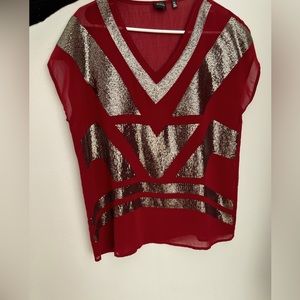 NWOT Saks Fifth Avenue Black Label v-neck blouse shirt top